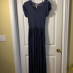Matilda Jane Size Medium short sleeve maxi dress